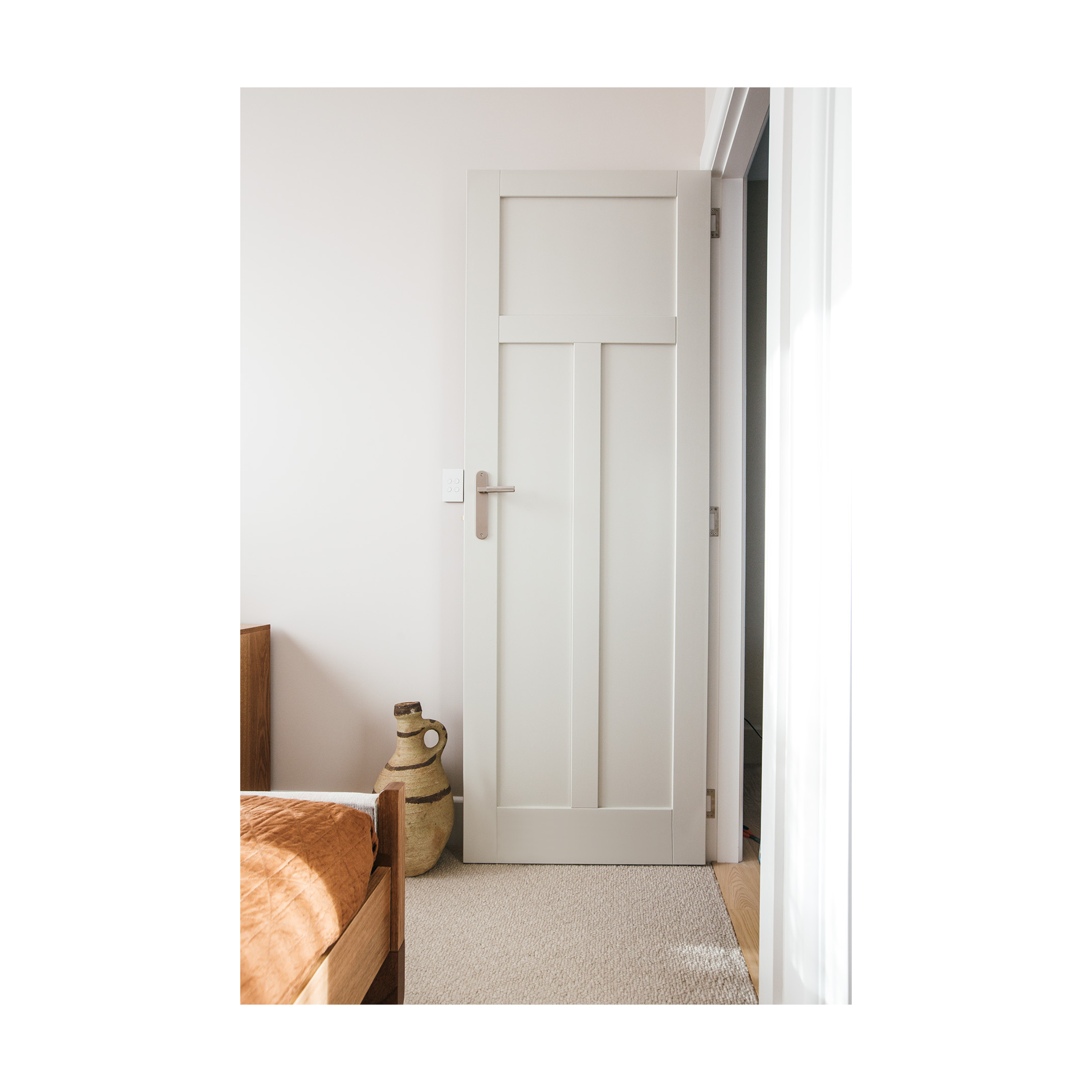 Moda primed interior 1 – Corinthian